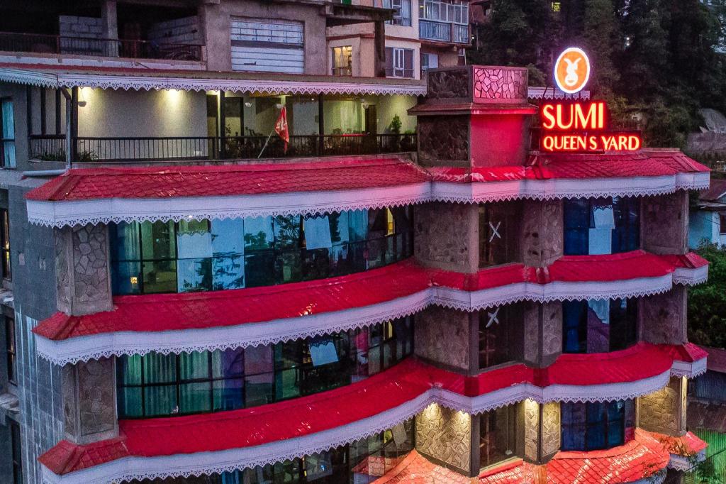 Top 3-Star Hotels Near Mall Road, Darjeeling with Balcony Views & Family Rooms (2025 Guide)