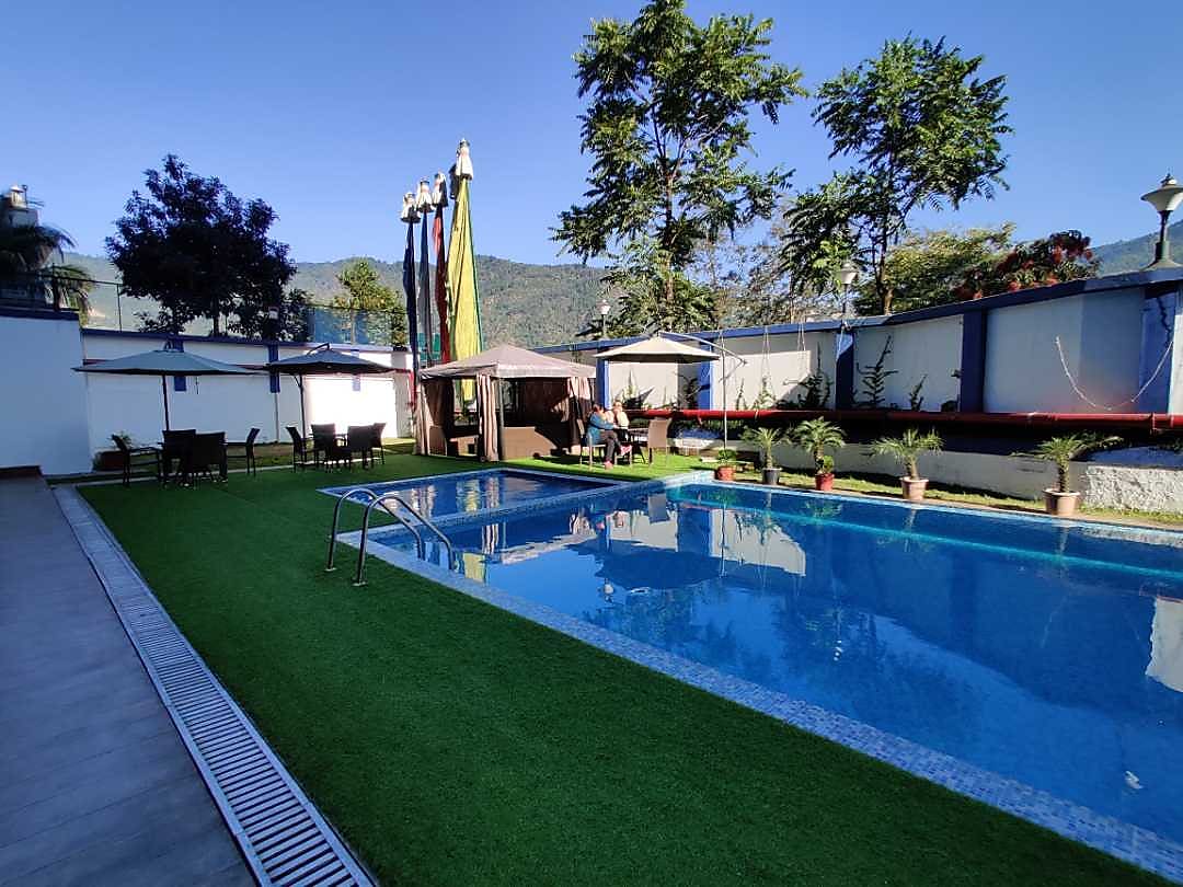 A Cozy Stay at Lemon Tree Gantok: Comfort Amid the Hills